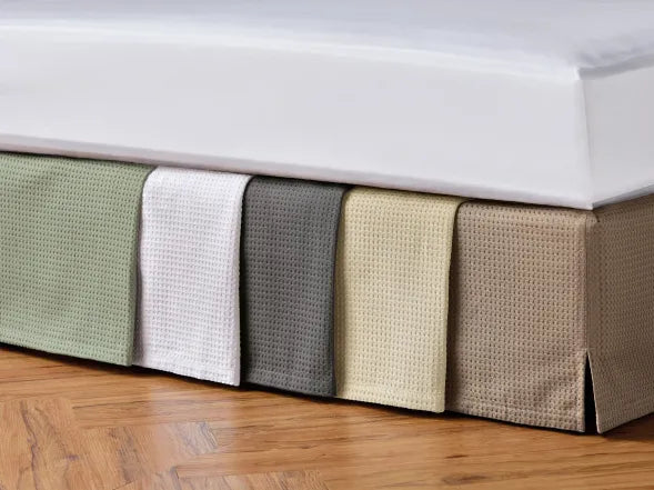 Kit com 5 Saias para Cama Box King 198x203x36cm – Acabamento Elegante para Hotelaria e Uso Residencial